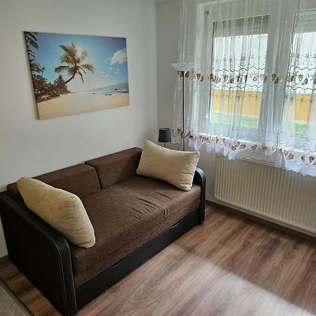 Fischer Apartman 2 Hajduszoboszlo Ngoại thất bức ảnh