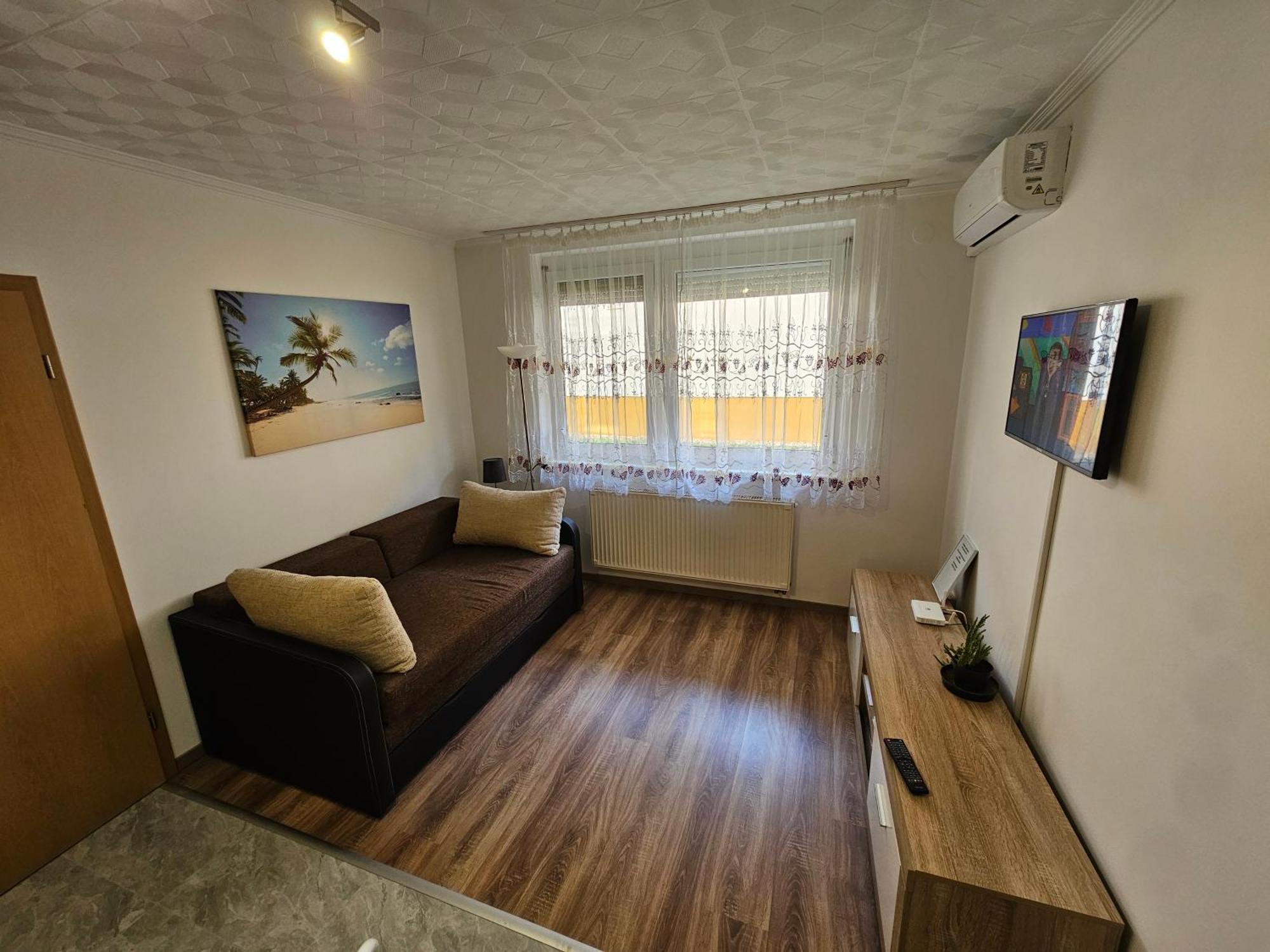 Fischer Apartman 2 Hajduszoboszlo Ngoại thất bức ảnh