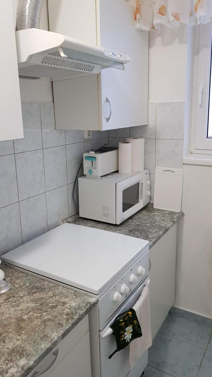 Fischer Apartman 2 Apartment Hajduszoboszlo Ngoại thất bức ảnh